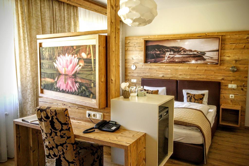 Hotel Roesch Klagenfurt am Woerthersee Dış mekan fotoğraf