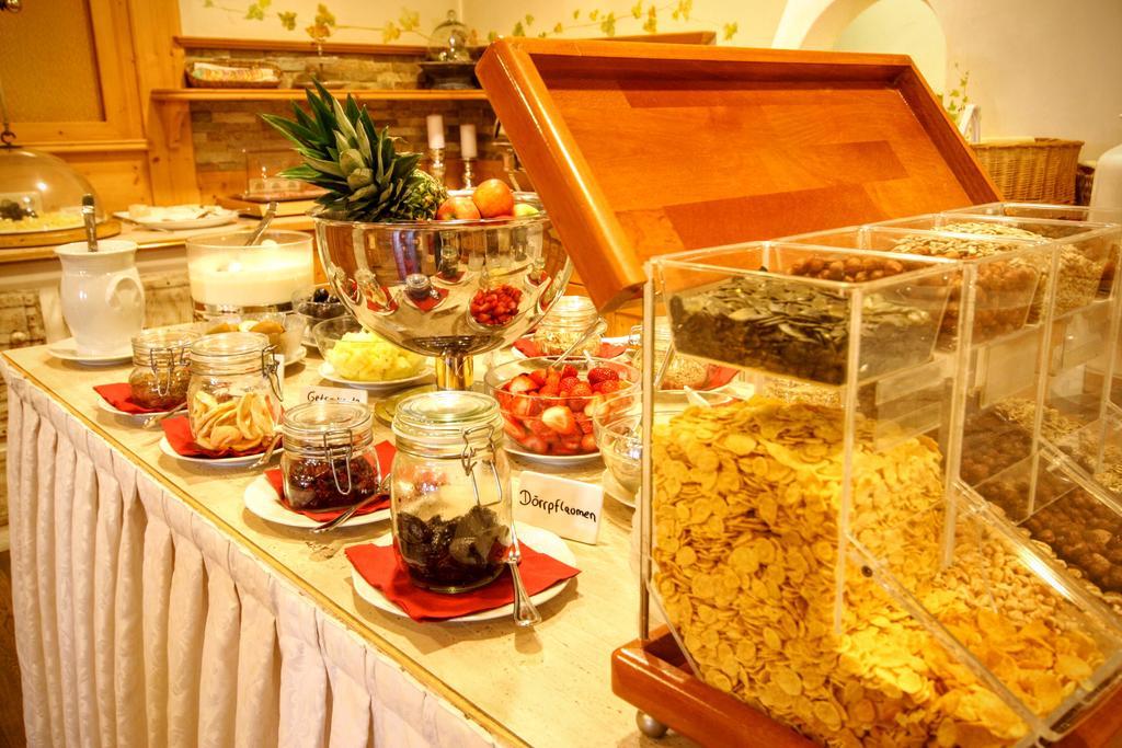 Hotel Roesch Klagenfurt am Woerthersee Dış mekan fotoğraf