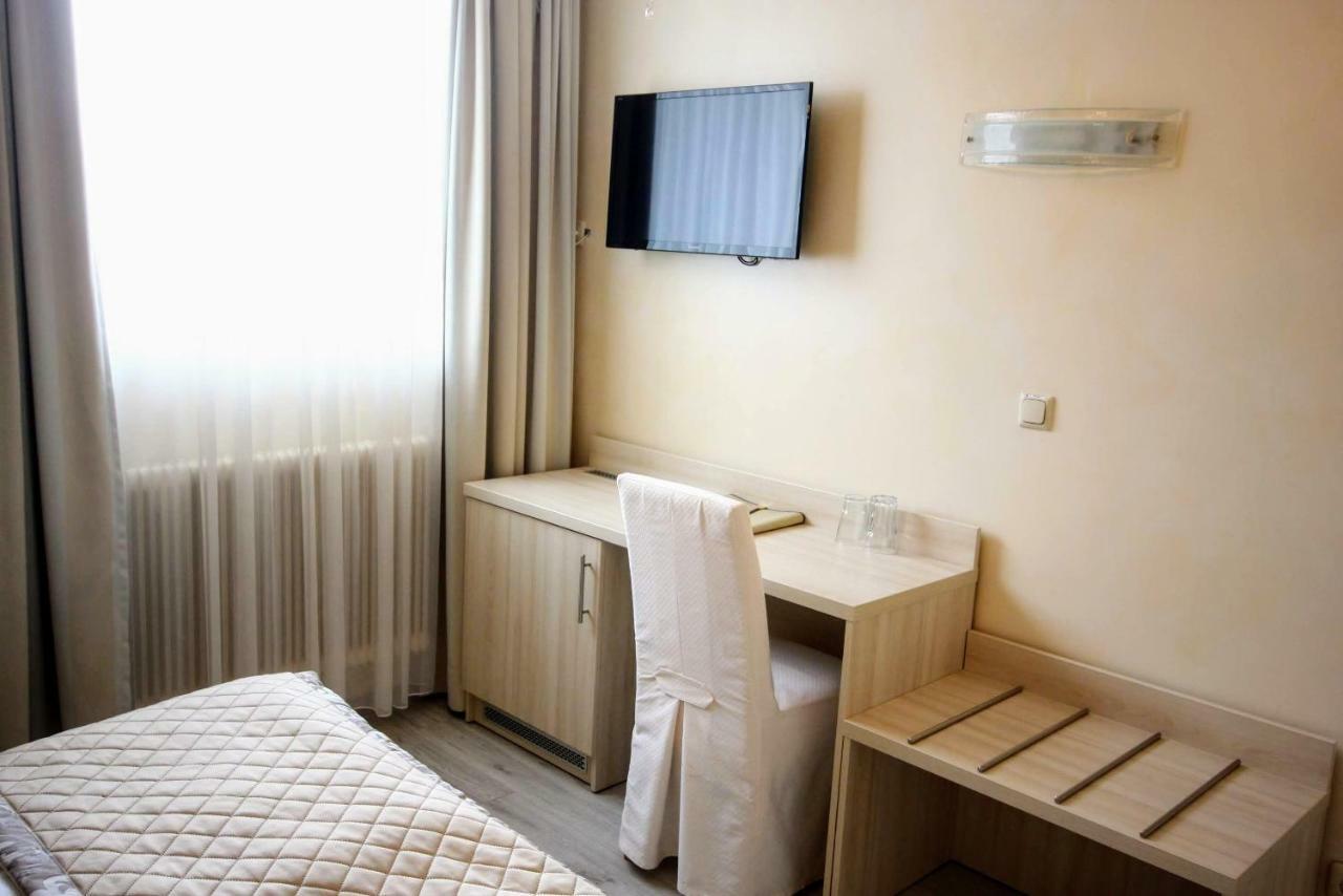 Hotel Roesch Klagenfurt am Woerthersee Dış mekan fotoğraf